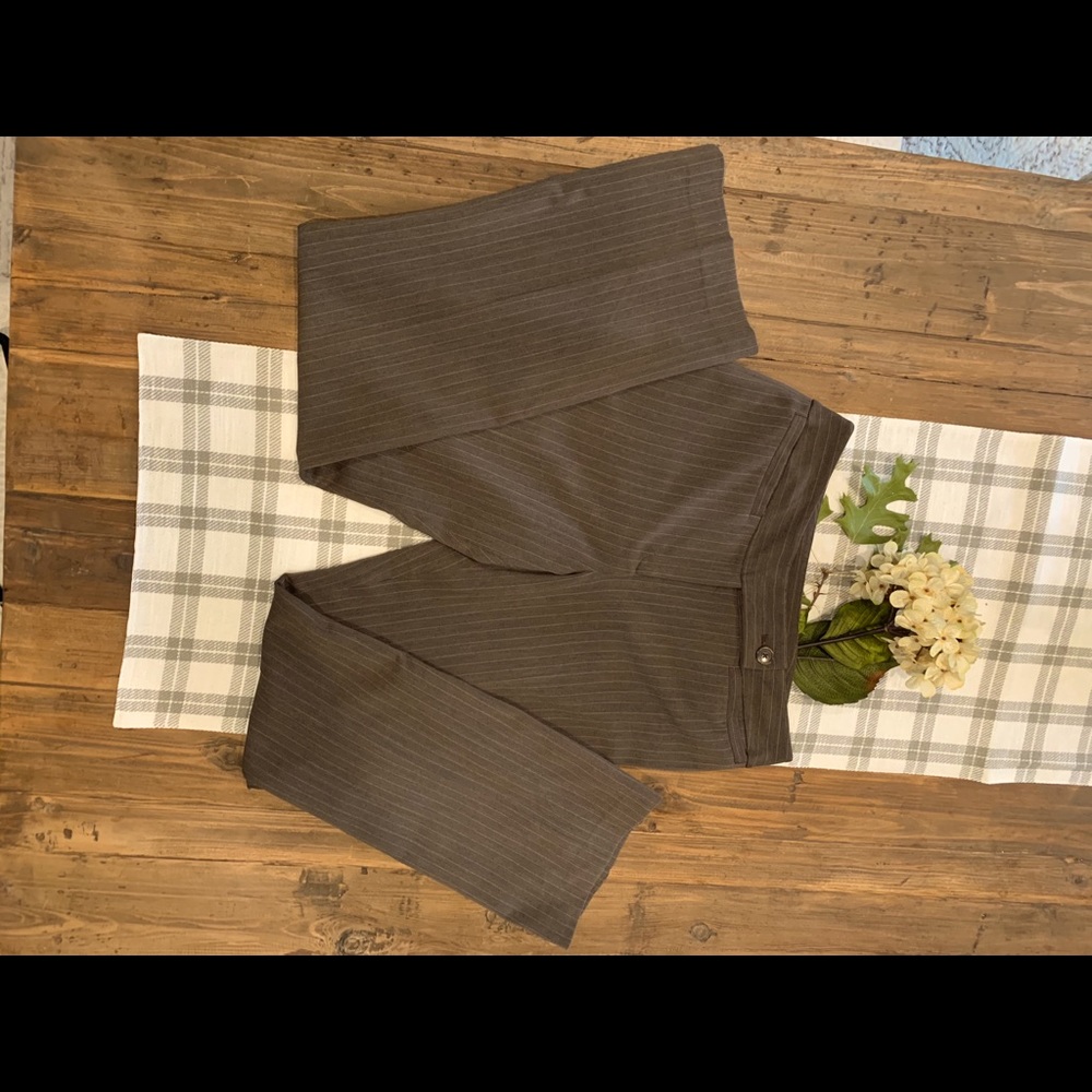 Ann Taylor fully lined, pinstripe pants